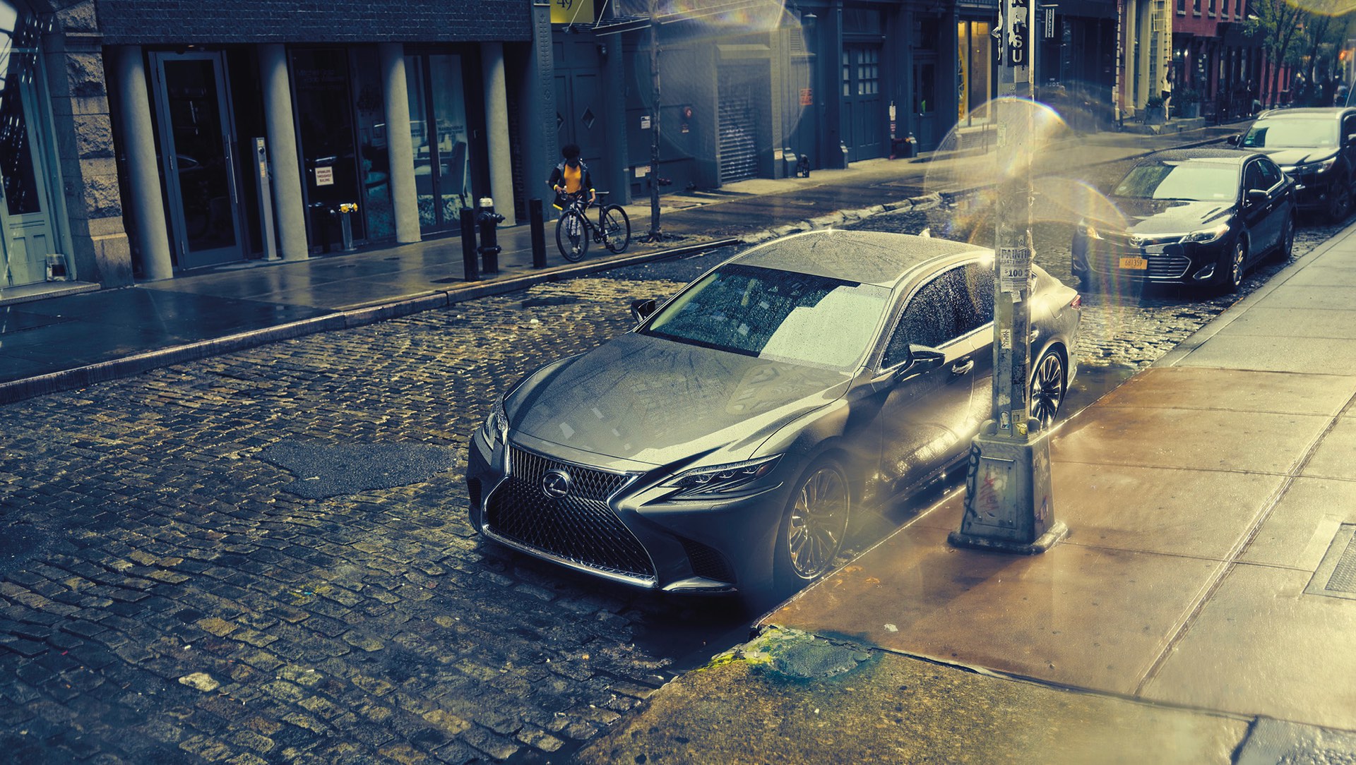 Lexus LS