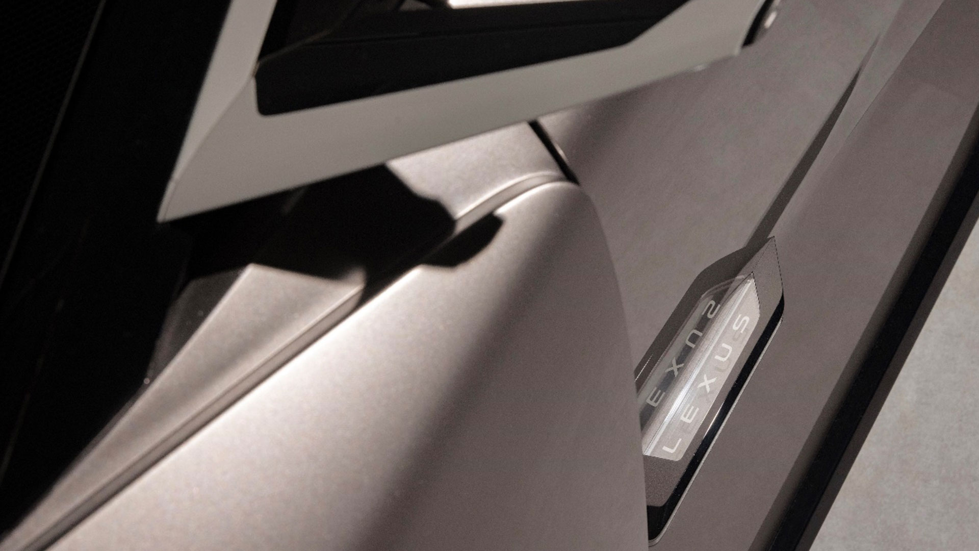 Detail of the Lexus LF-ZC door